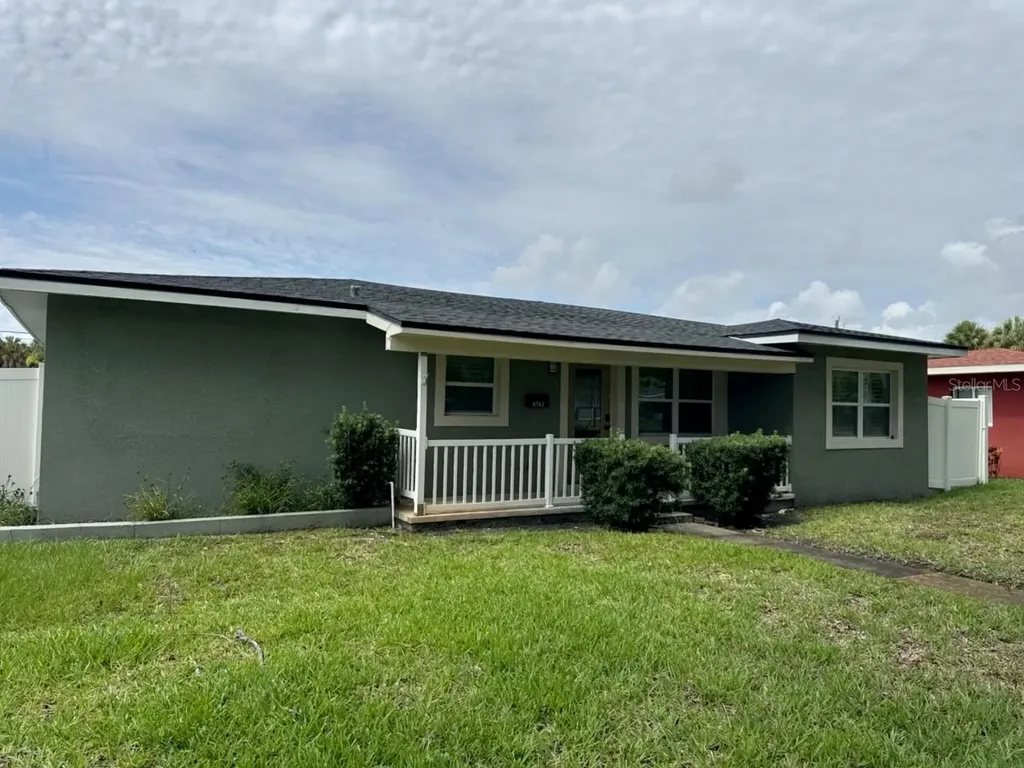 6743 Burlington Avenue N St Petersburg FL 33710
