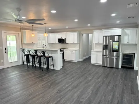 6743 Burlington Avenue N St Petersburg FL 33710