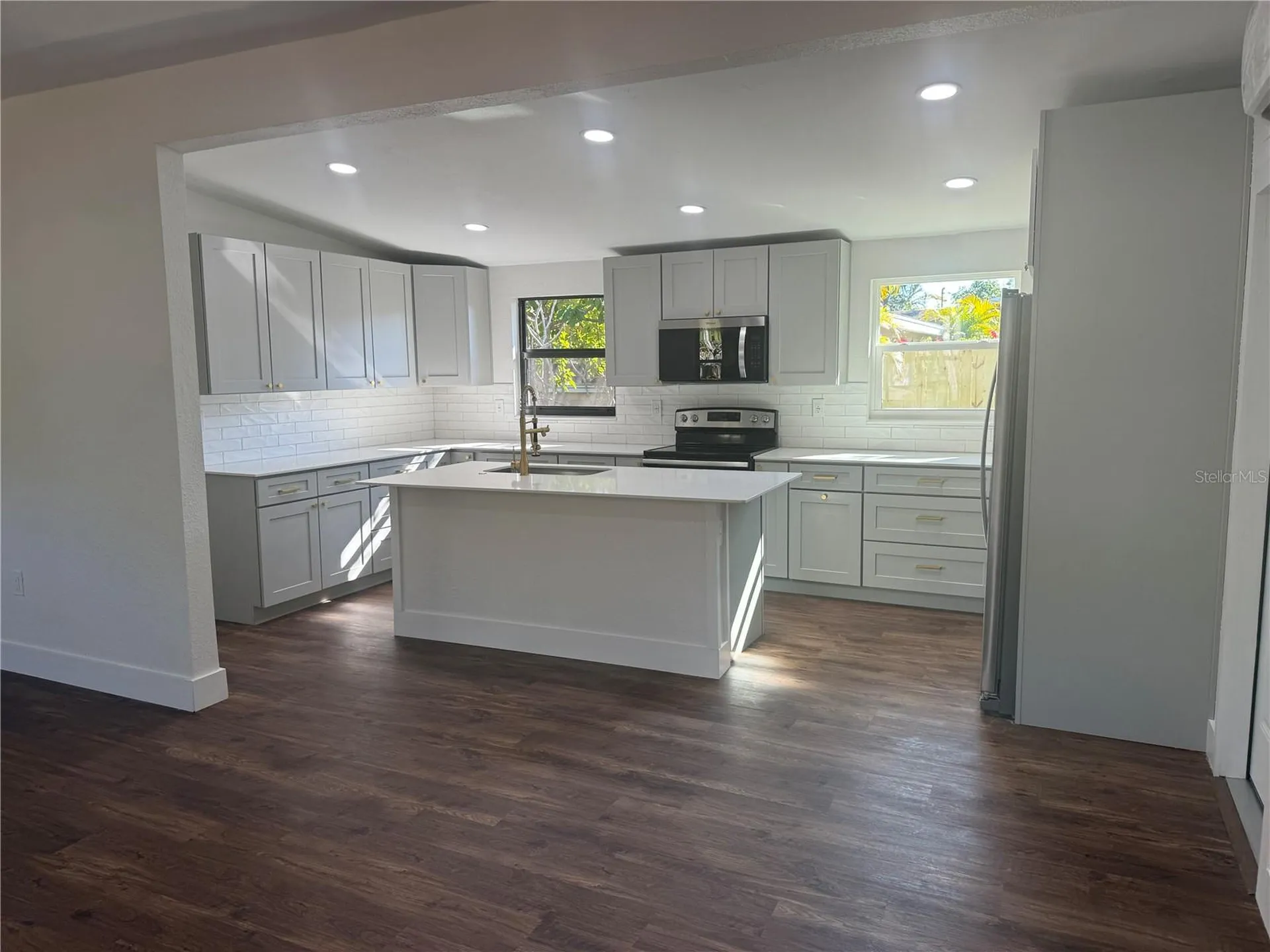 3000 Karen Avenue Largo FL 33774