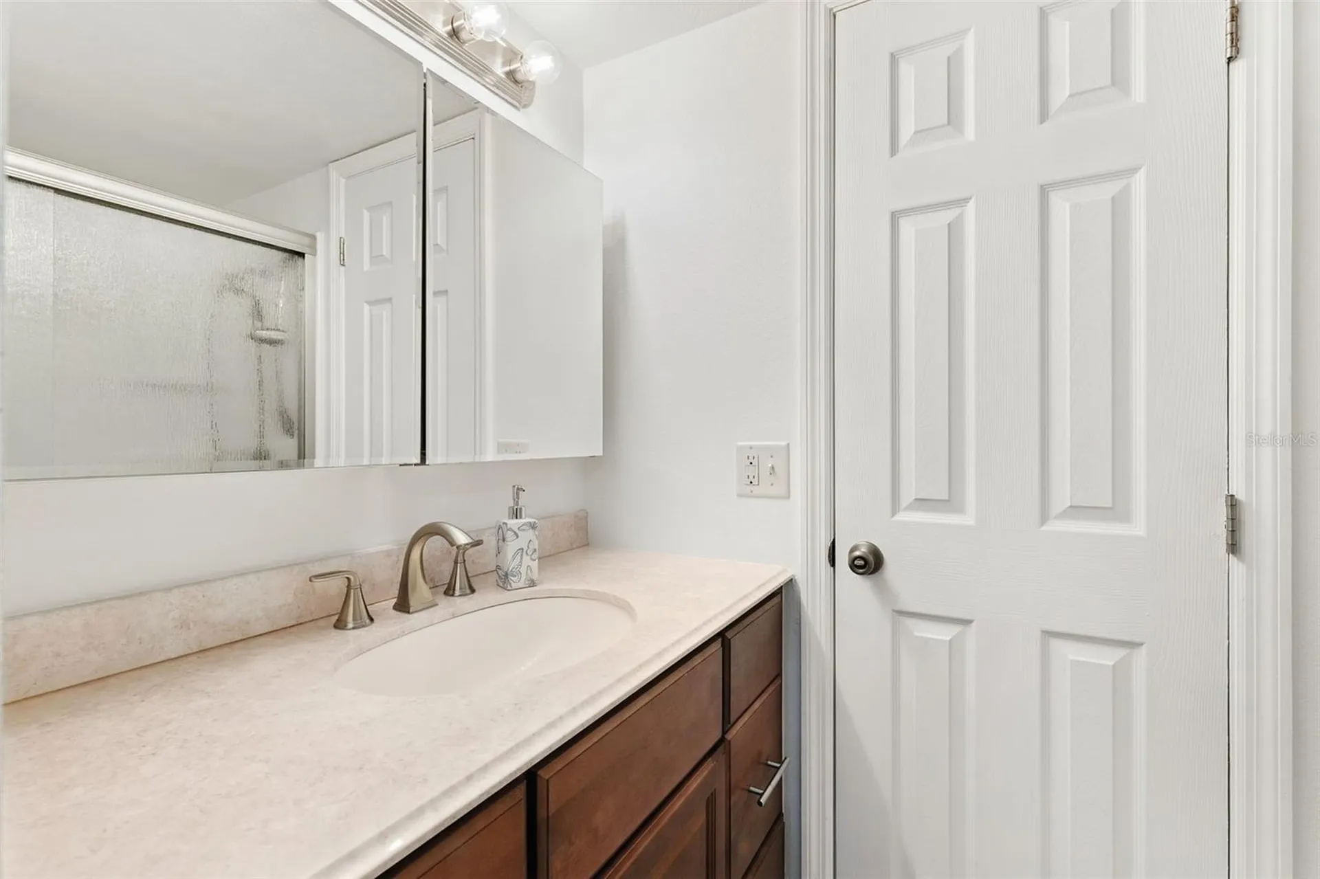 3808 N Oak Drive Tampa FL 33611