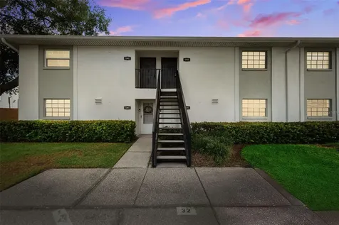 3808 N Oak Drive Tampa FL 33611