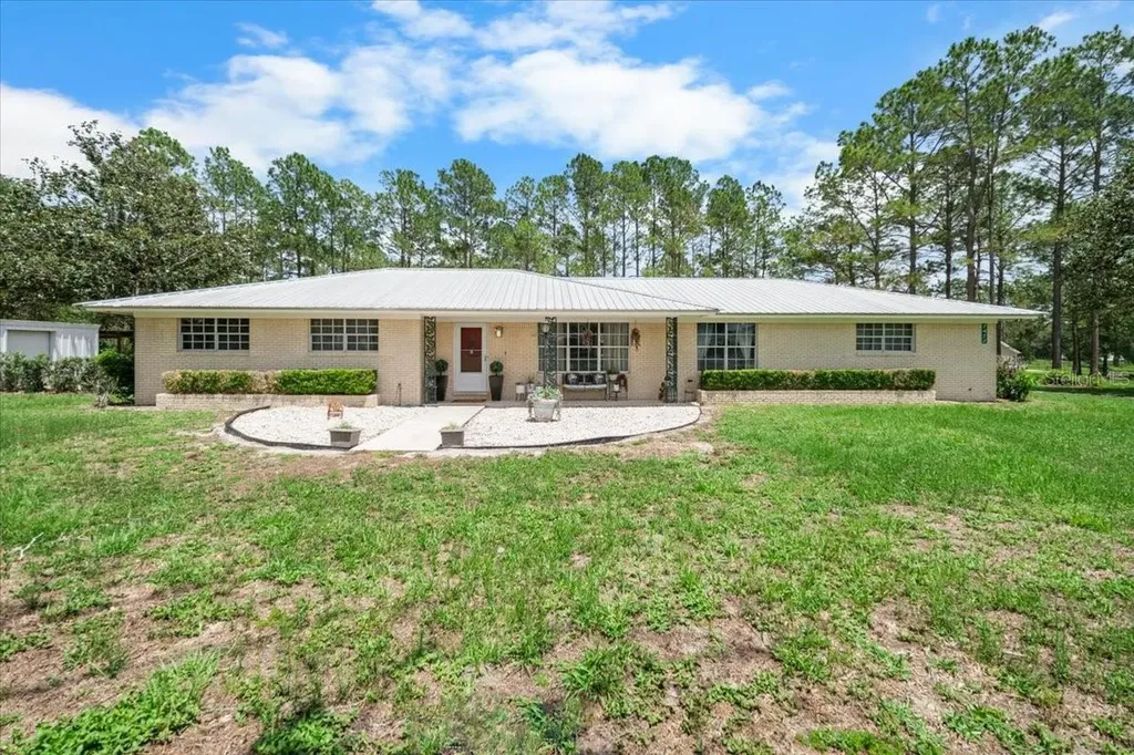 7422 S County Road 231 Lake Butler FL 32054