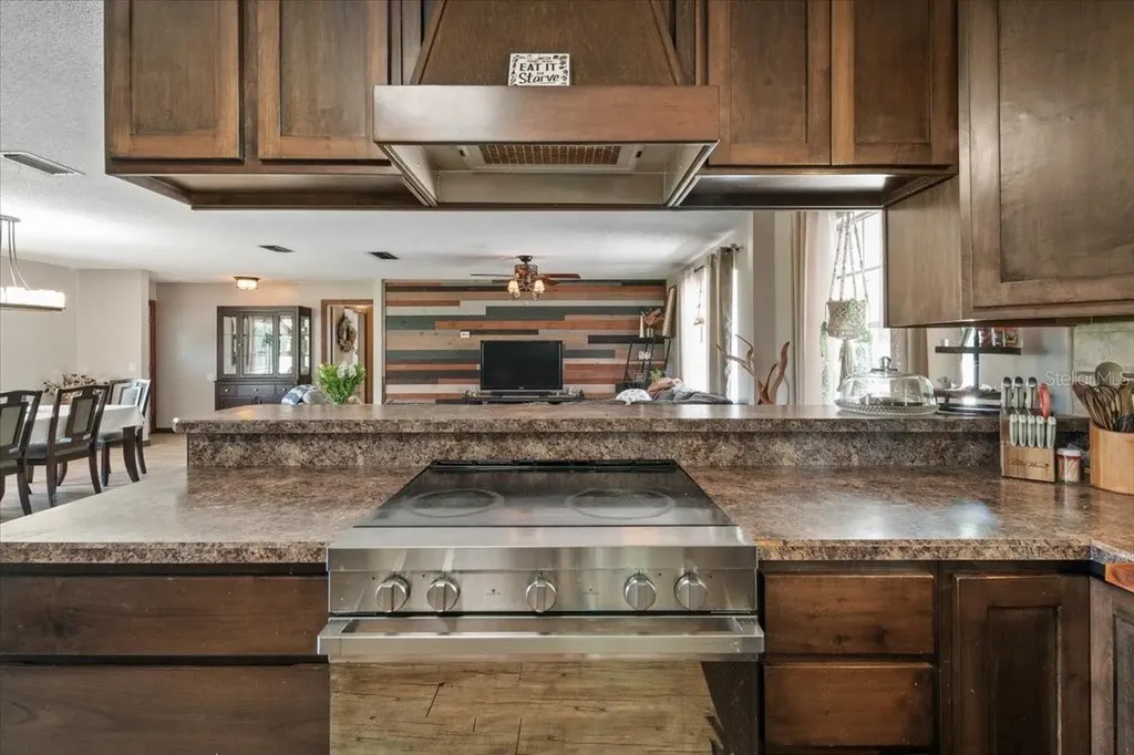 7422 S County Road 231 Lake Butler FL 32054