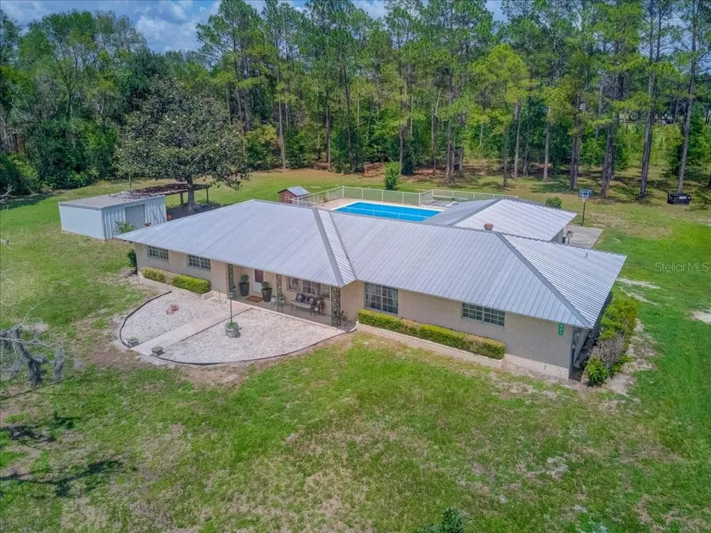 7422 S County Road 231 Lake Butler FL 32054