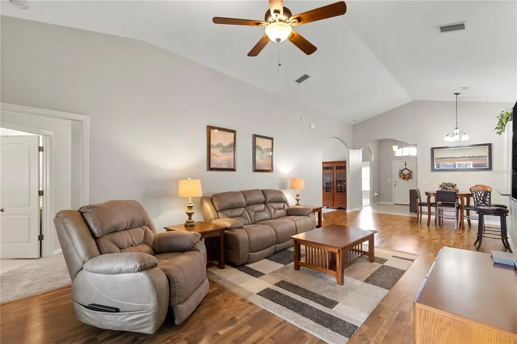 3911 Langdrum Drive Wesley Chapel FL 33543