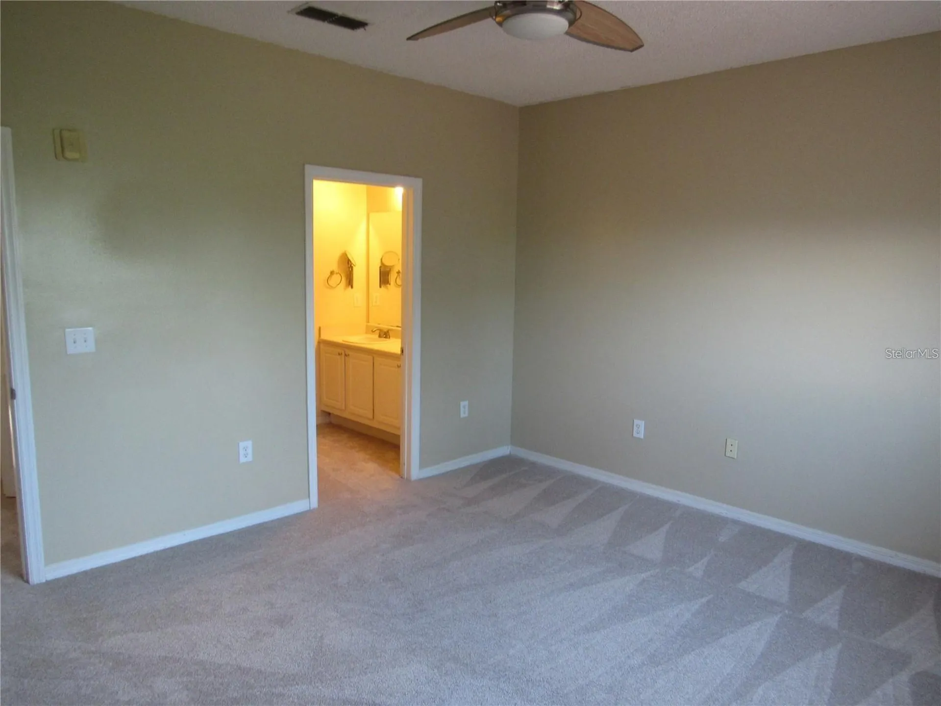 5691 Bentgrass Drive Sarasota FL 34235