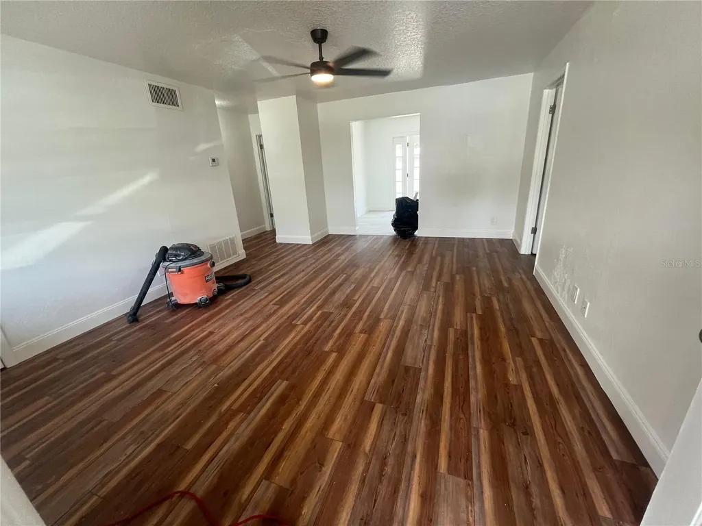 2227 Nottingham Road South Daytona FL 32119