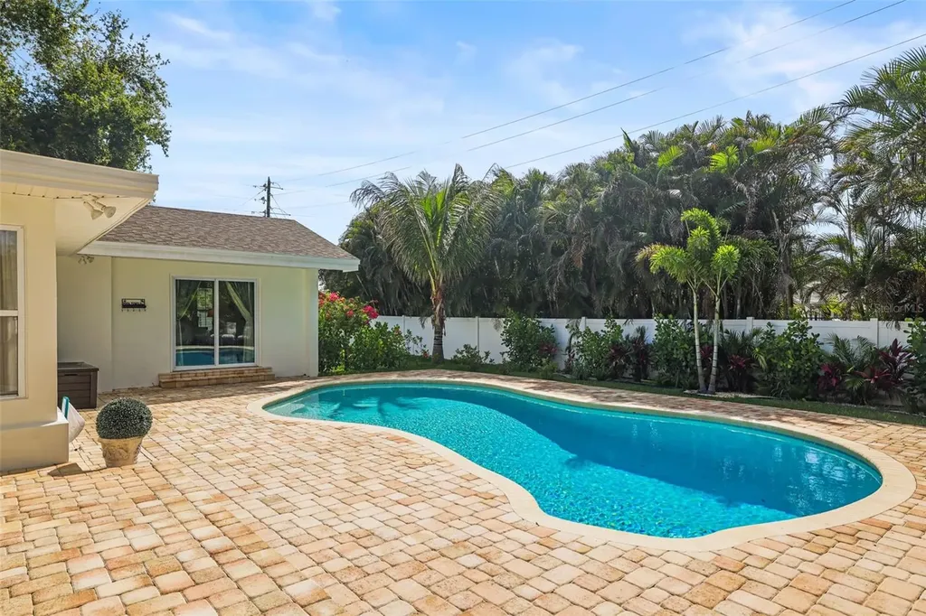 1701 Indian Rocks Road Belleair FL 33756
