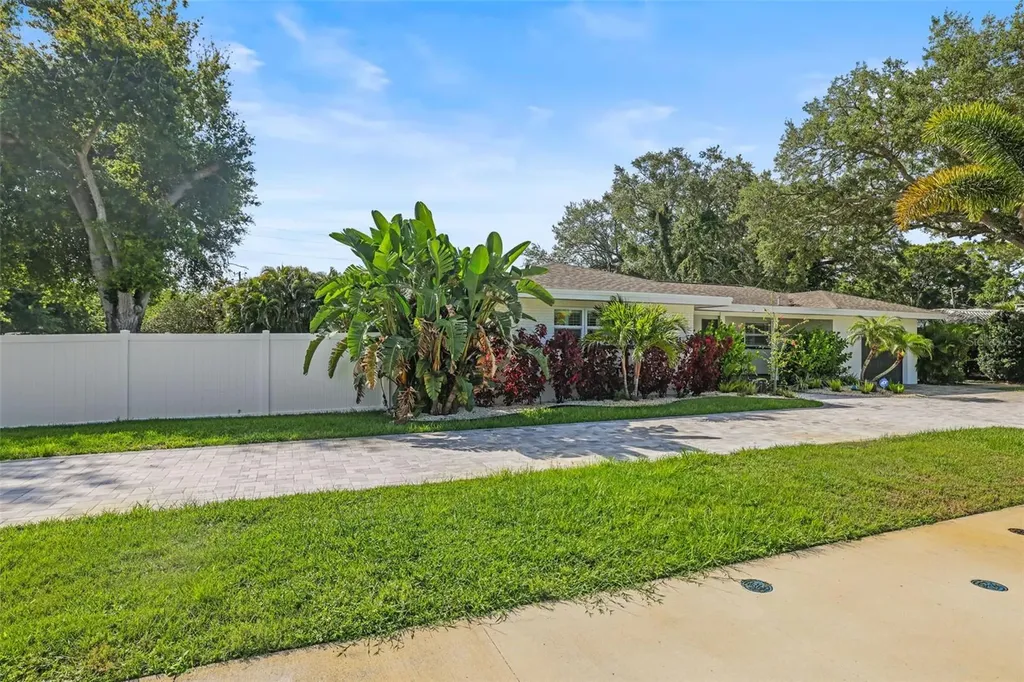 1701 Indian Rocks Road Belleair FL 33756