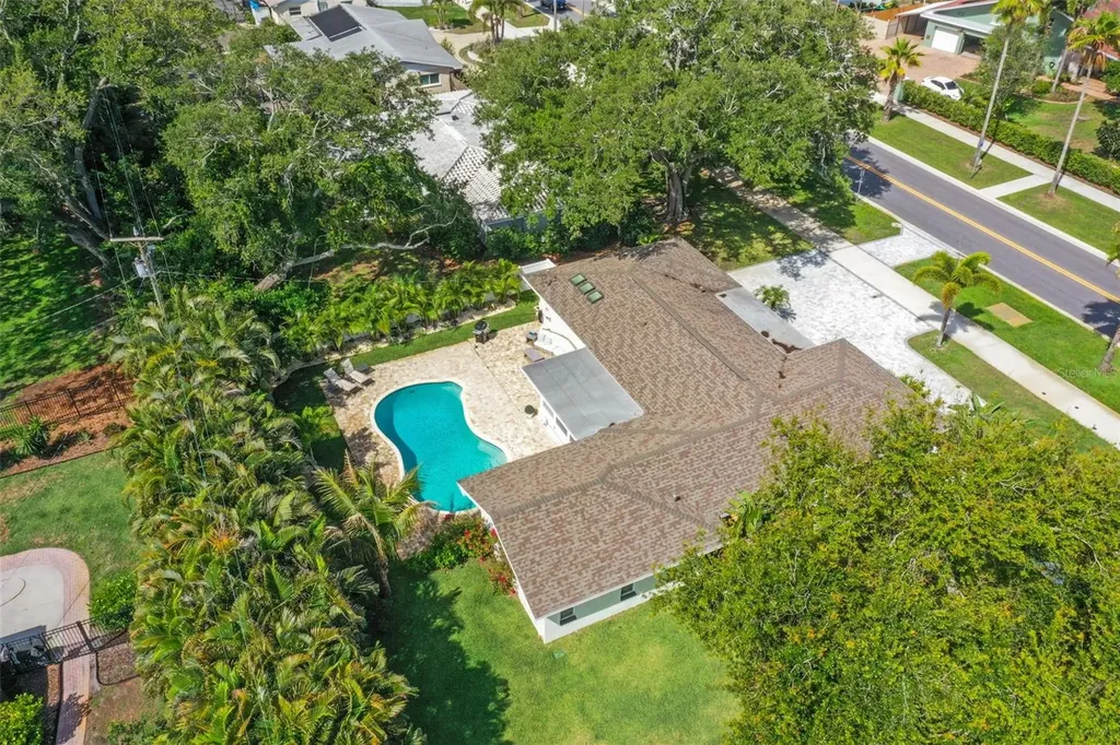1701 Indian Rocks Road Belleair FL 33756