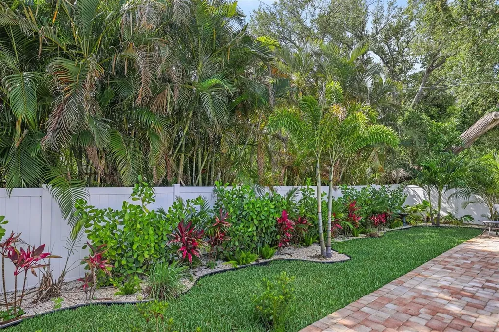 1701 Indian Rocks Road Belleair FL 33756