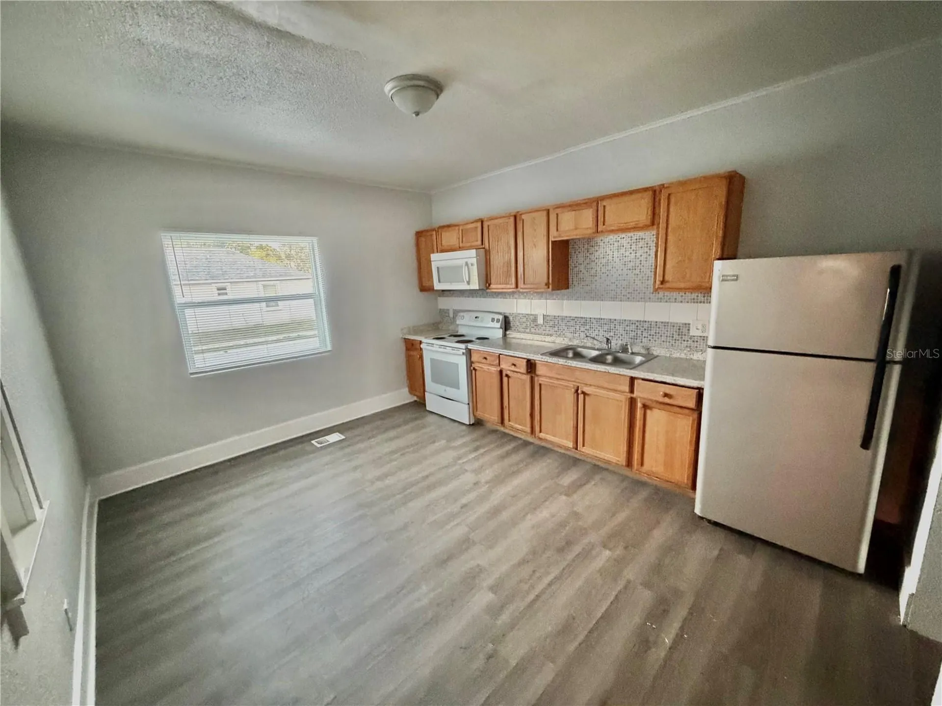 4700 10th Avenue S St Petersburg FL 33711