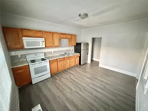 4700 10th Avenue S St Petersburg FL 33711