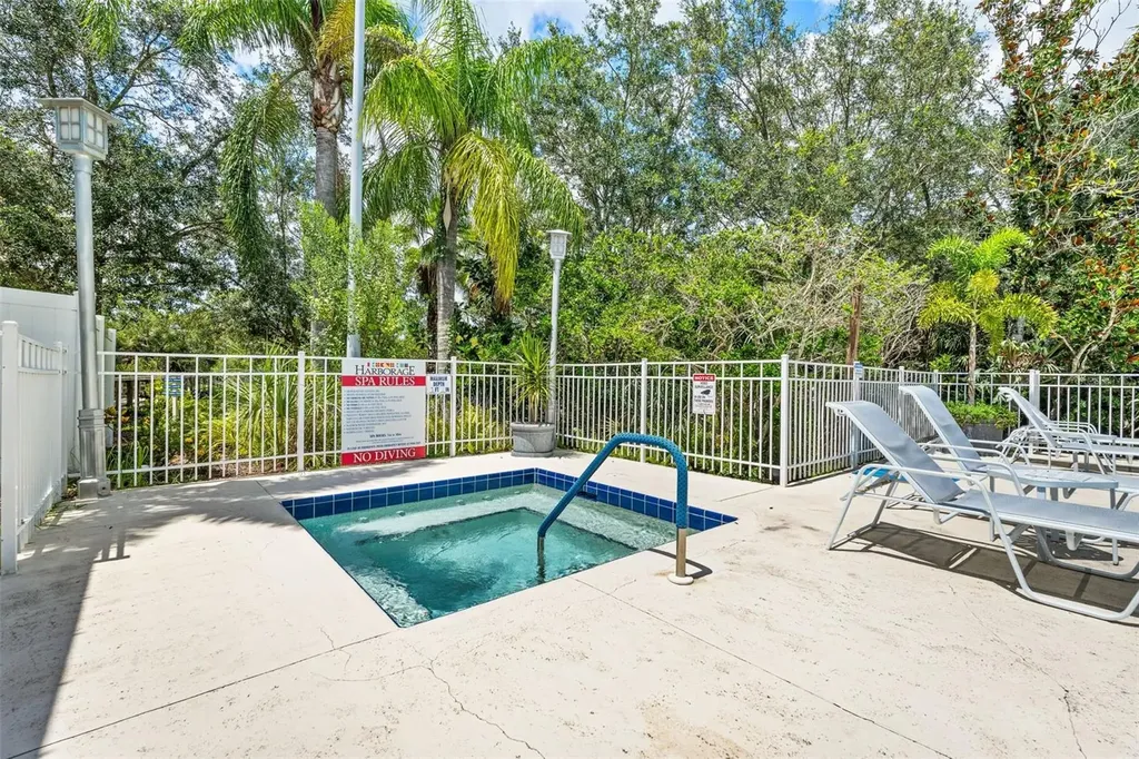 5650 Duval Street Bradenton FL 34203