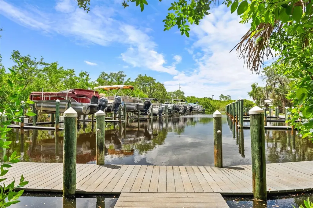 5650 Duval Street Bradenton FL 34203