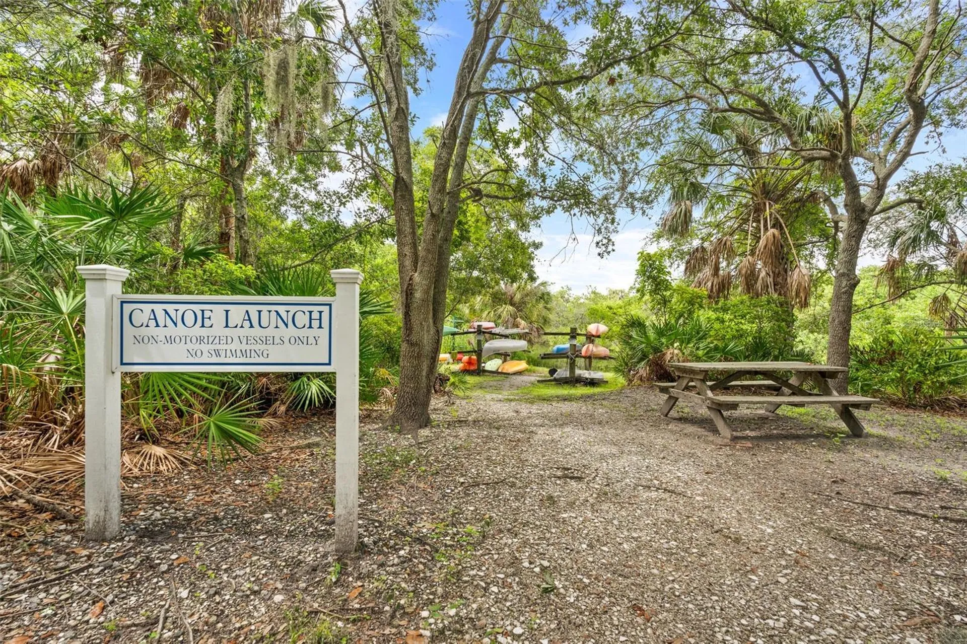 5650 Duval Street Bradenton FL 34203