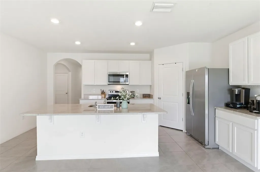 9014 Forge Breeze Loop Wesley Chapel FL 33545
