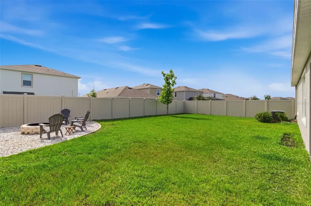 9014 Forge Breeze Loop Wesley Chapel FL 33545