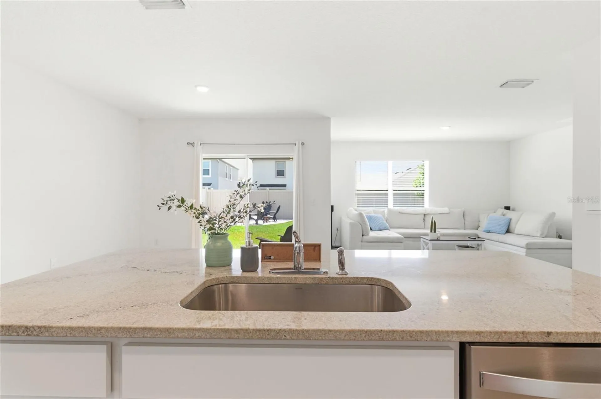9014 Forge Breeze Loop Wesley Chapel FL 33545