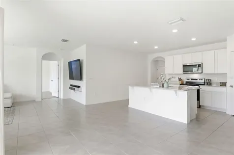 9014 Forge Breeze Loop Wesley Chapel FL 33545