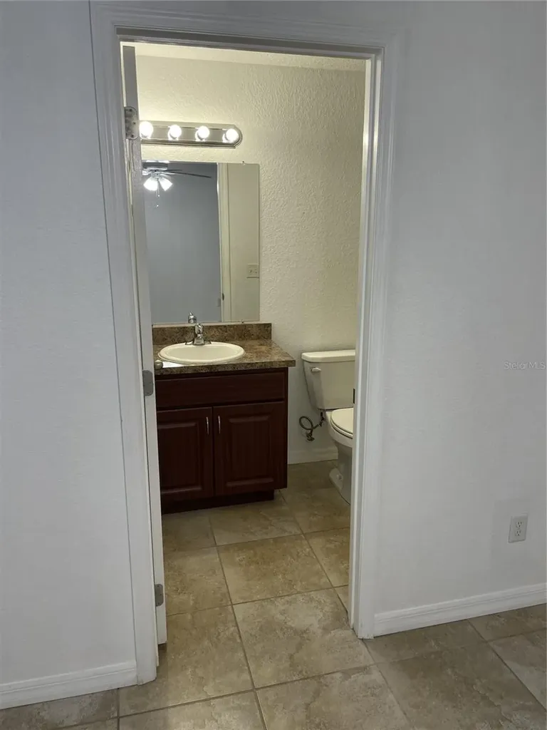 417 Crabtree Avenue Orlando FL 32835