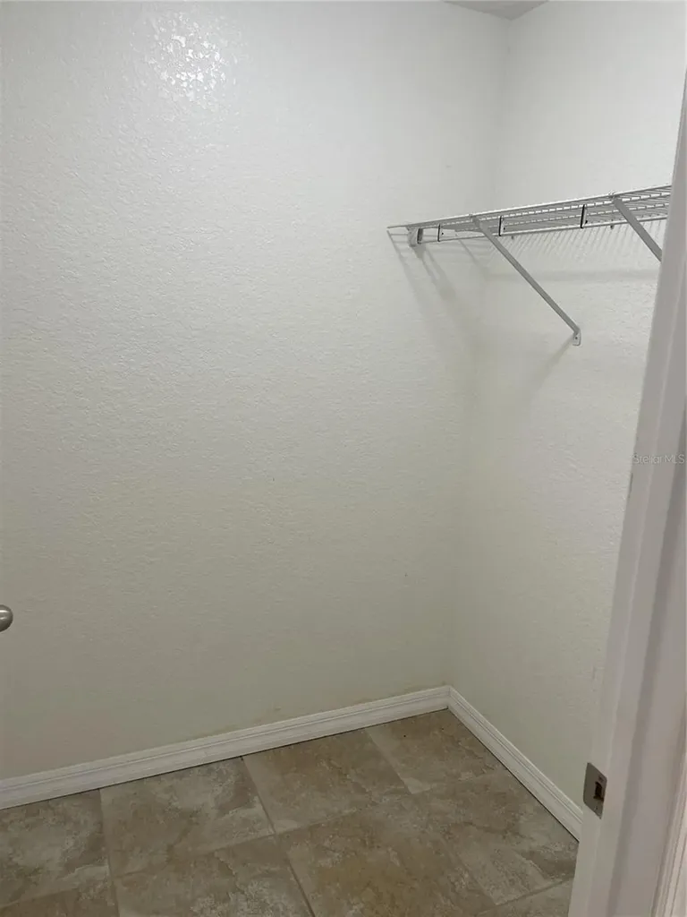 417 Crabtree Avenue Orlando FL 32835