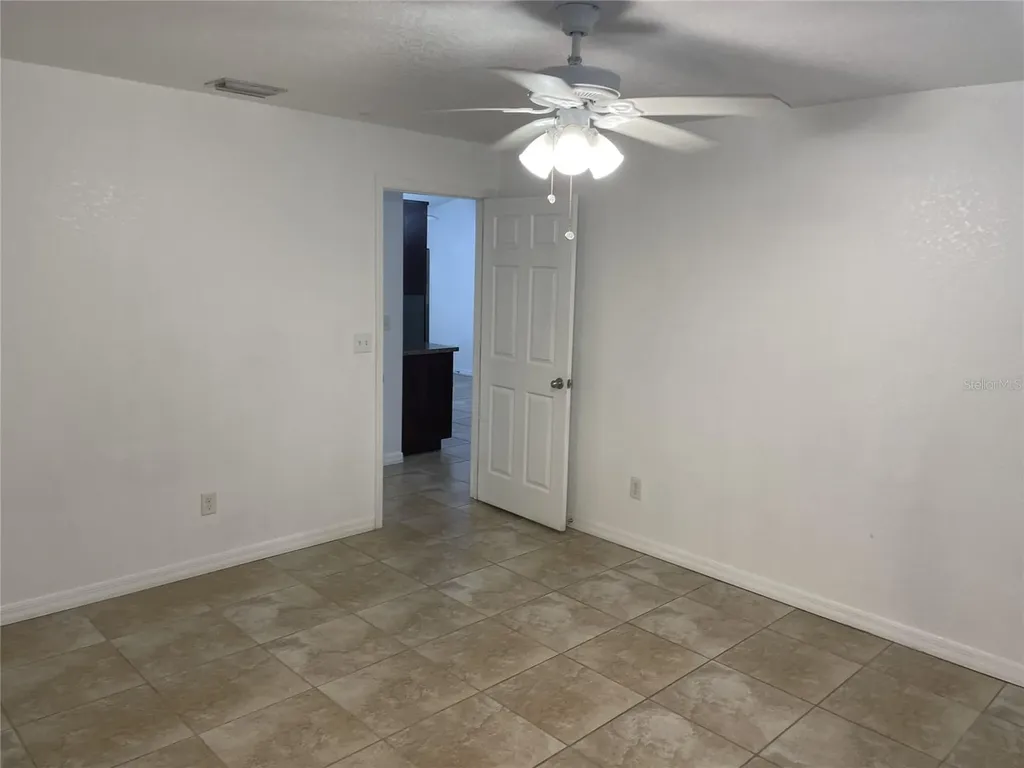 417 Crabtree Avenue Orlando FL 32835