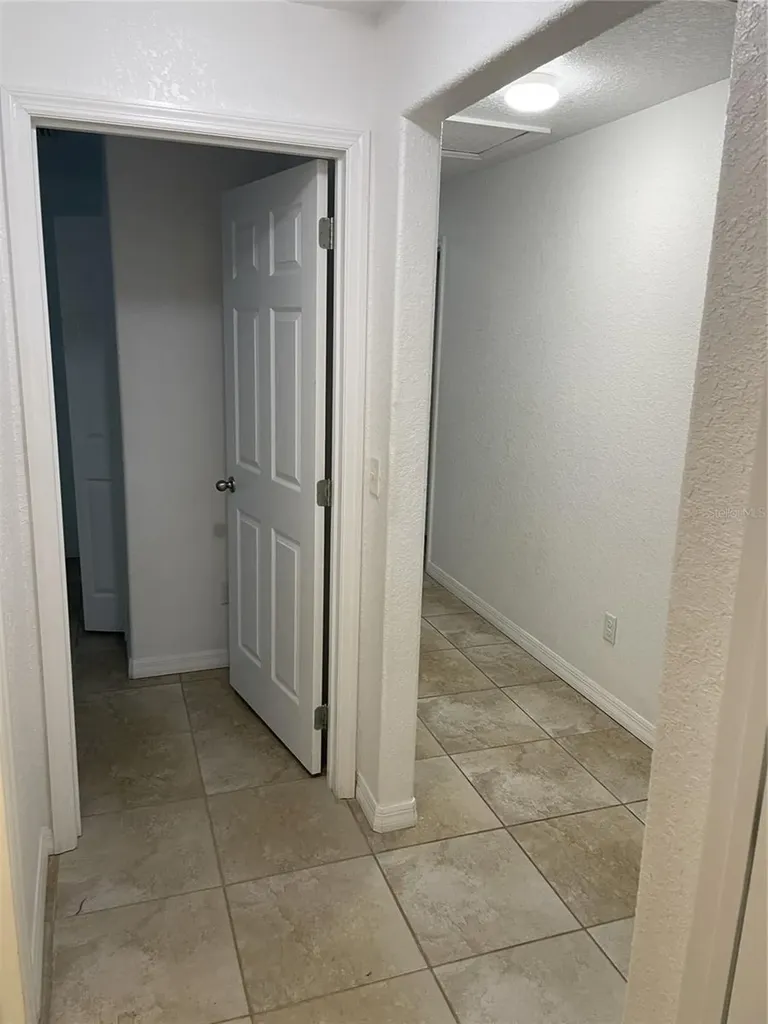 417 Crabtree Avenue Orlando FL 32835