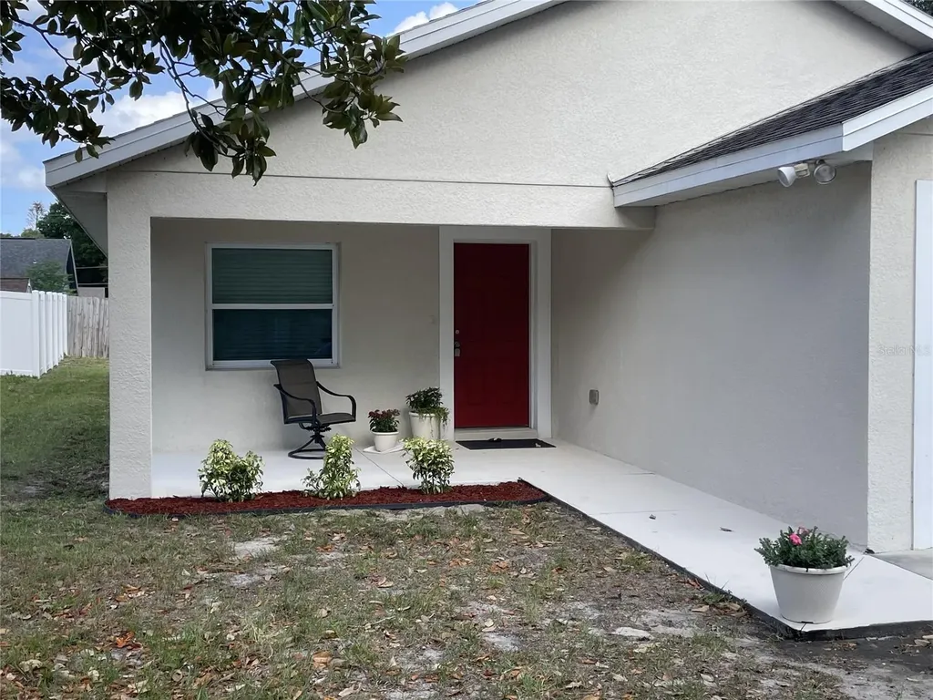 417 Crabtree Avenue Orlando FL 32835