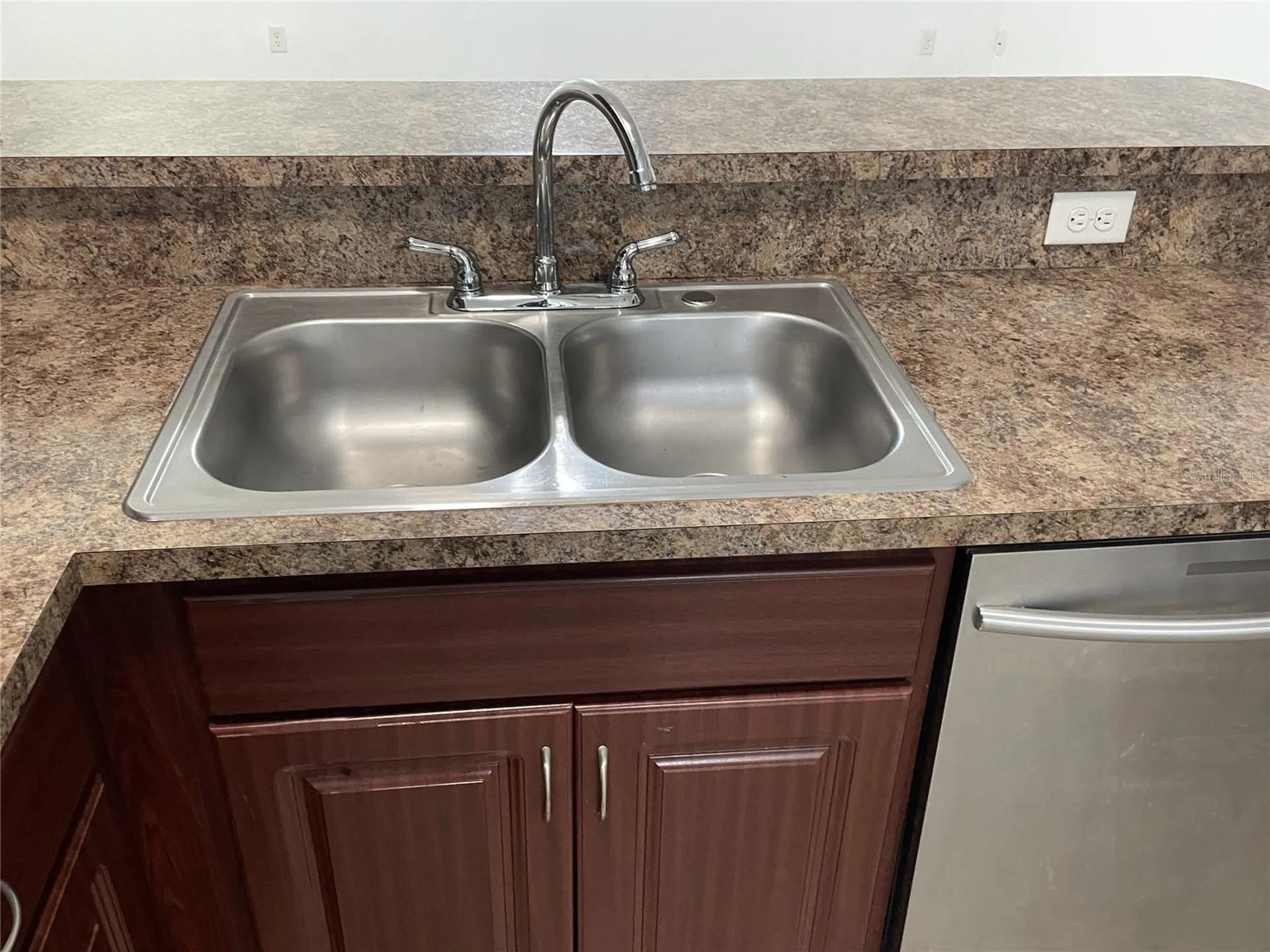 417 Crabtree Avenue Orlando FL 32835