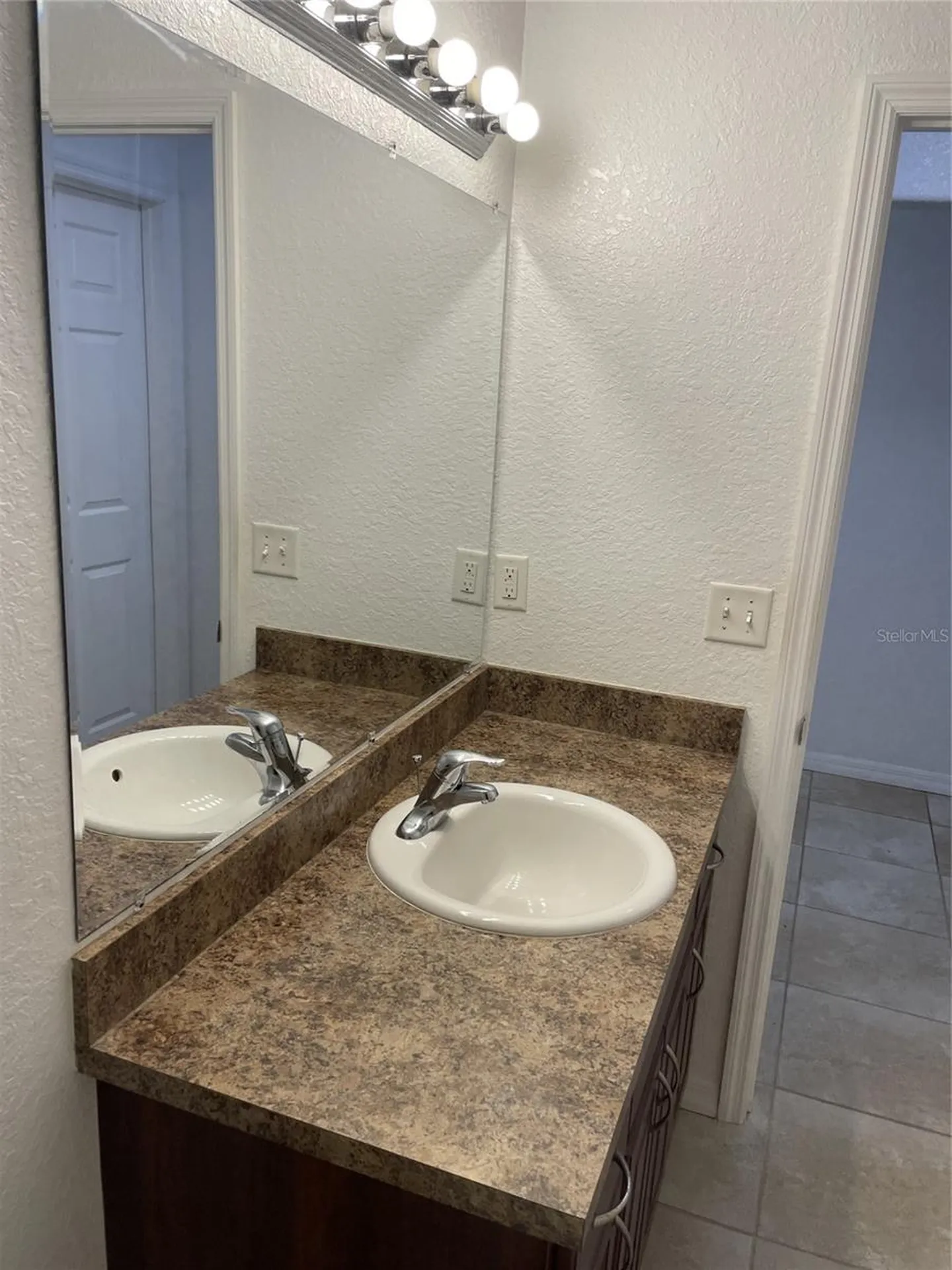 417 Crabtree Avenue Orlando FL 32835