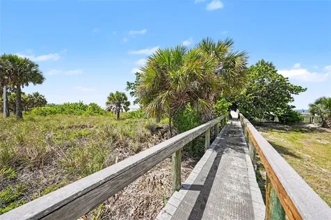 7050 Sunset Way St Pete Beach FL 33706