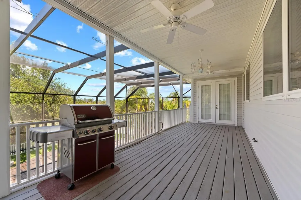 921 Point Seaside Drive Crystal Beach FL 34681