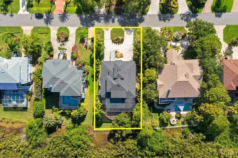 921 Point Seaside Drive Crystal Beach FL 34681