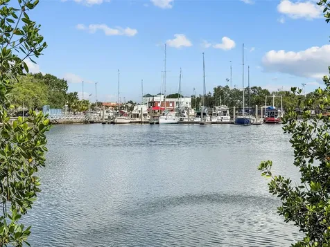 91 Davis Boulevard Tampa FL 33606