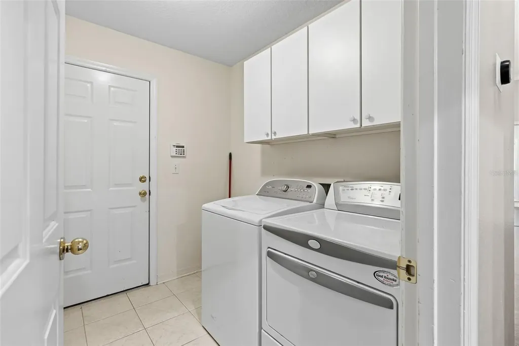 6908 SW 84th Drive Gainesville FL 32608