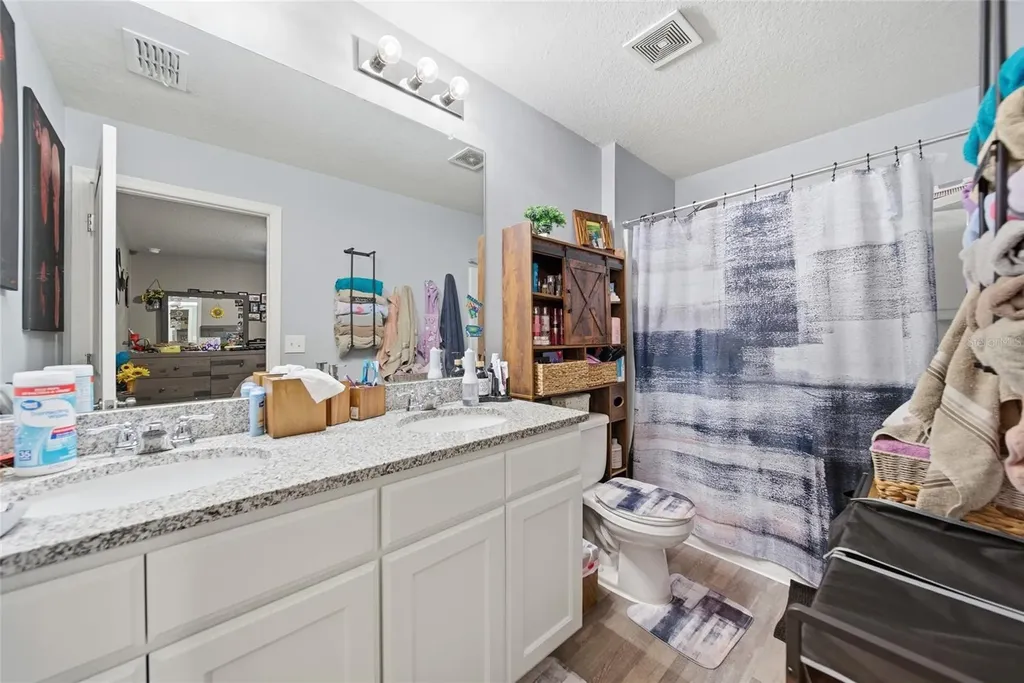 10198 Elgin Boulevard Spring Hill FL 34608