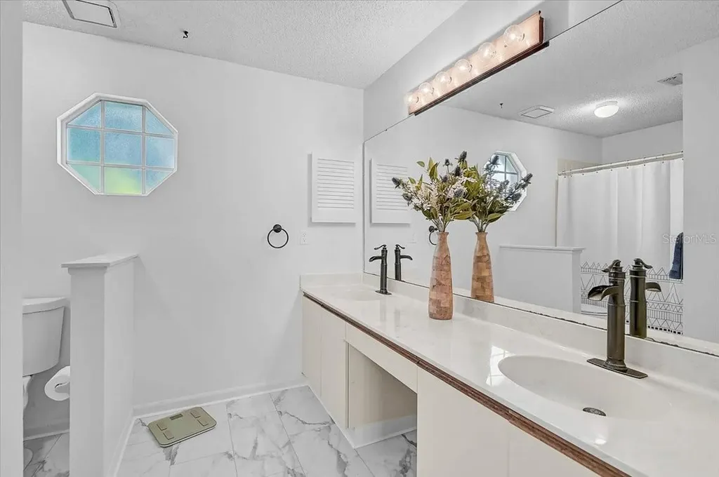 5737 Forester Lake Drive Sarasota FL 34243