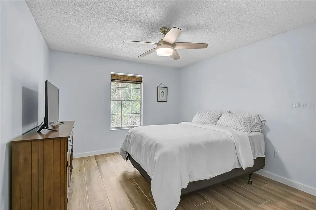 5737 Forester Lake Drive Sarasota FL 34243