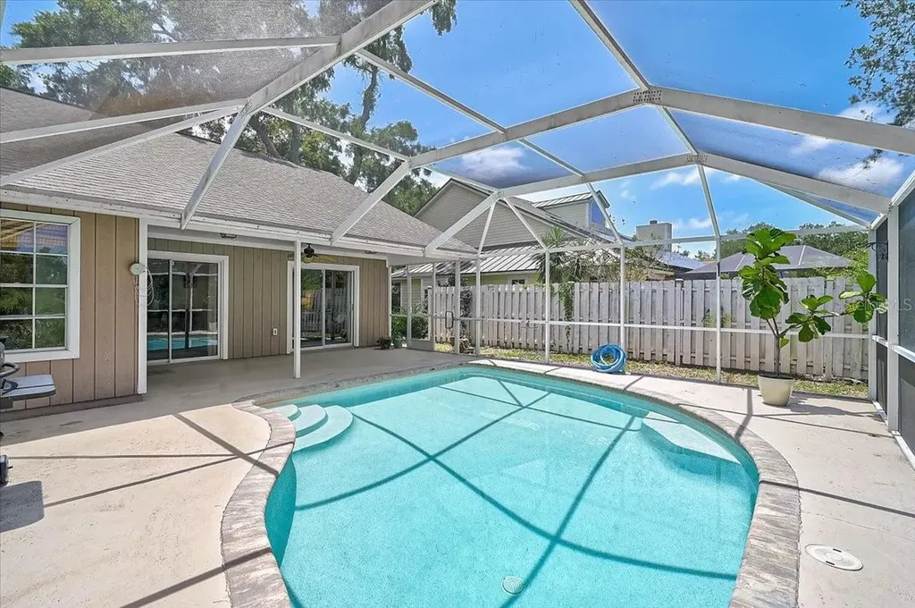 5737 Forester Lake Drive Sarasota FL 34243