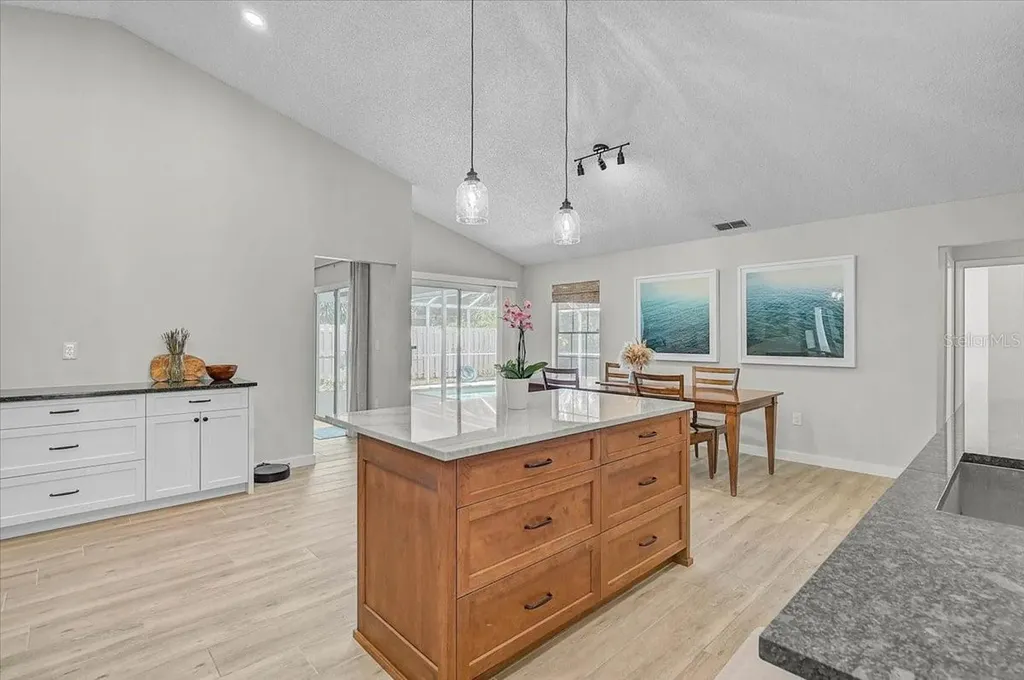 5737 Forester Lake Drive Sarasota FL 34243