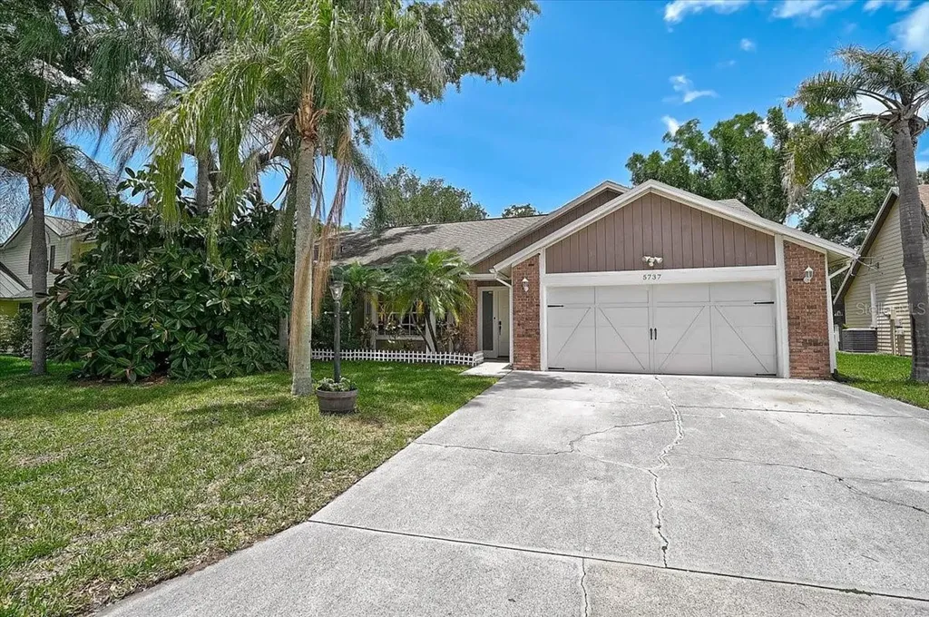 5737 Forester Lake Drive Sarasota FL 34243