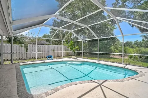 5737 Forester Lake Drive Sarasota FL 34243