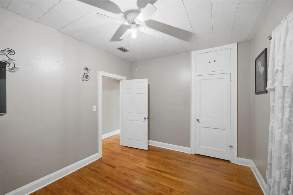 2207 Avenue F NW Winter Haven FL 33880