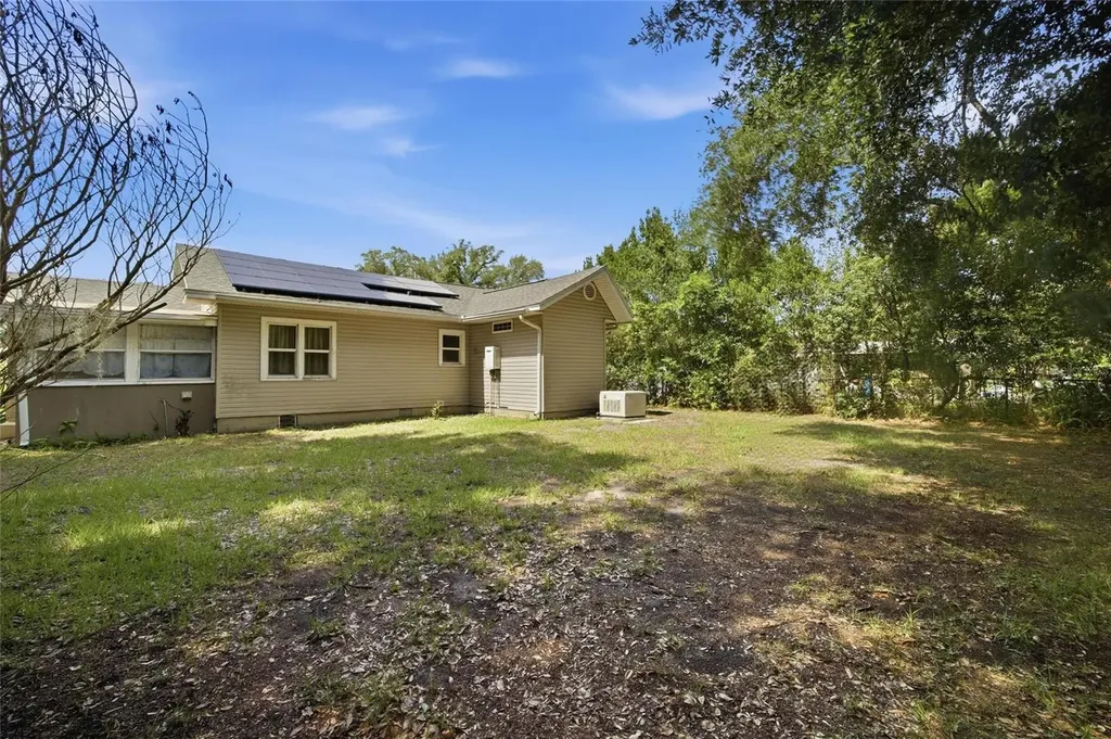 2207 Avenue F NW Winter Haven FL 33880