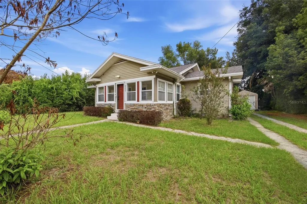 2207 Avenue F NW Winter Haven FL 33880