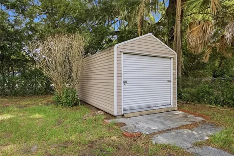 2207 Avenue F NW Winter Haven FL 33880