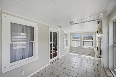 2207 Avenue F NW Winter Haven FL 33880