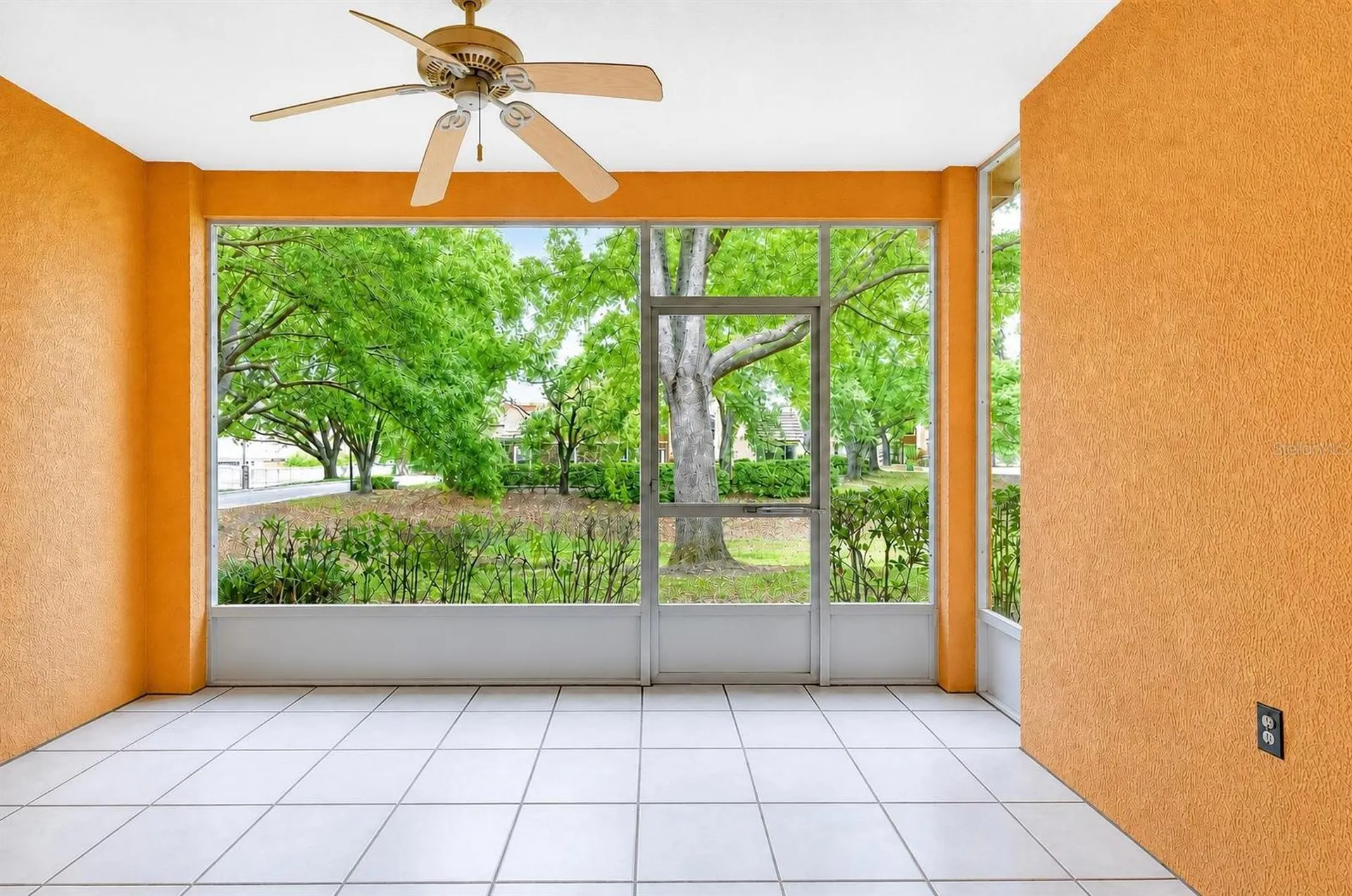 7404 Green Tree Drive Orlando FL 32819