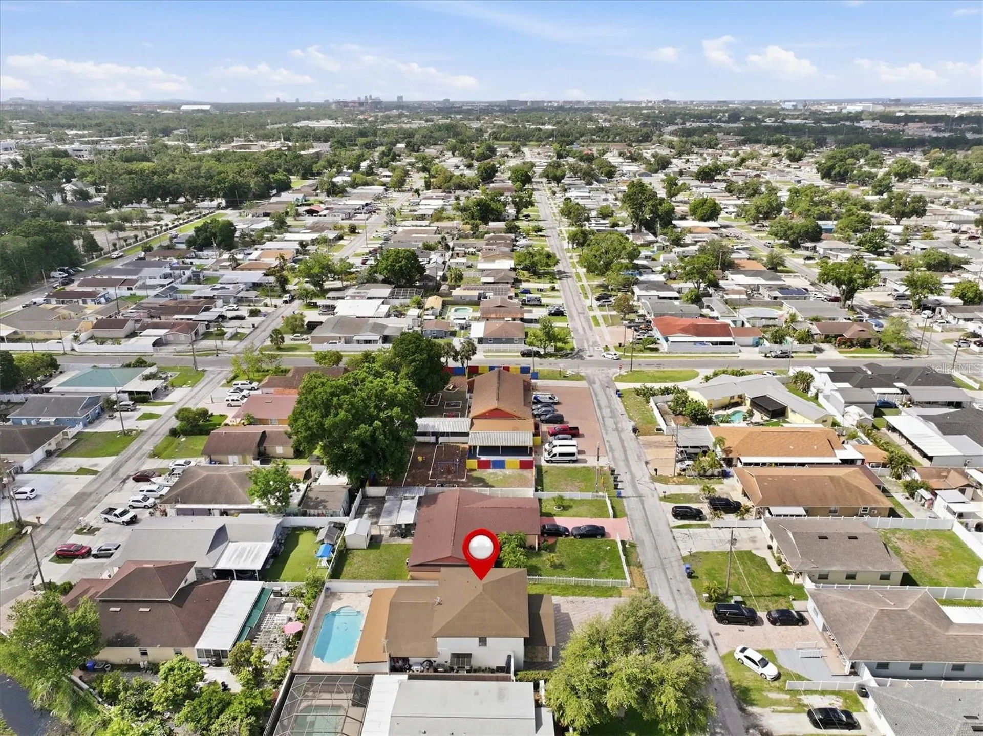6611 N Hale Avenue Tampa FL 33614
